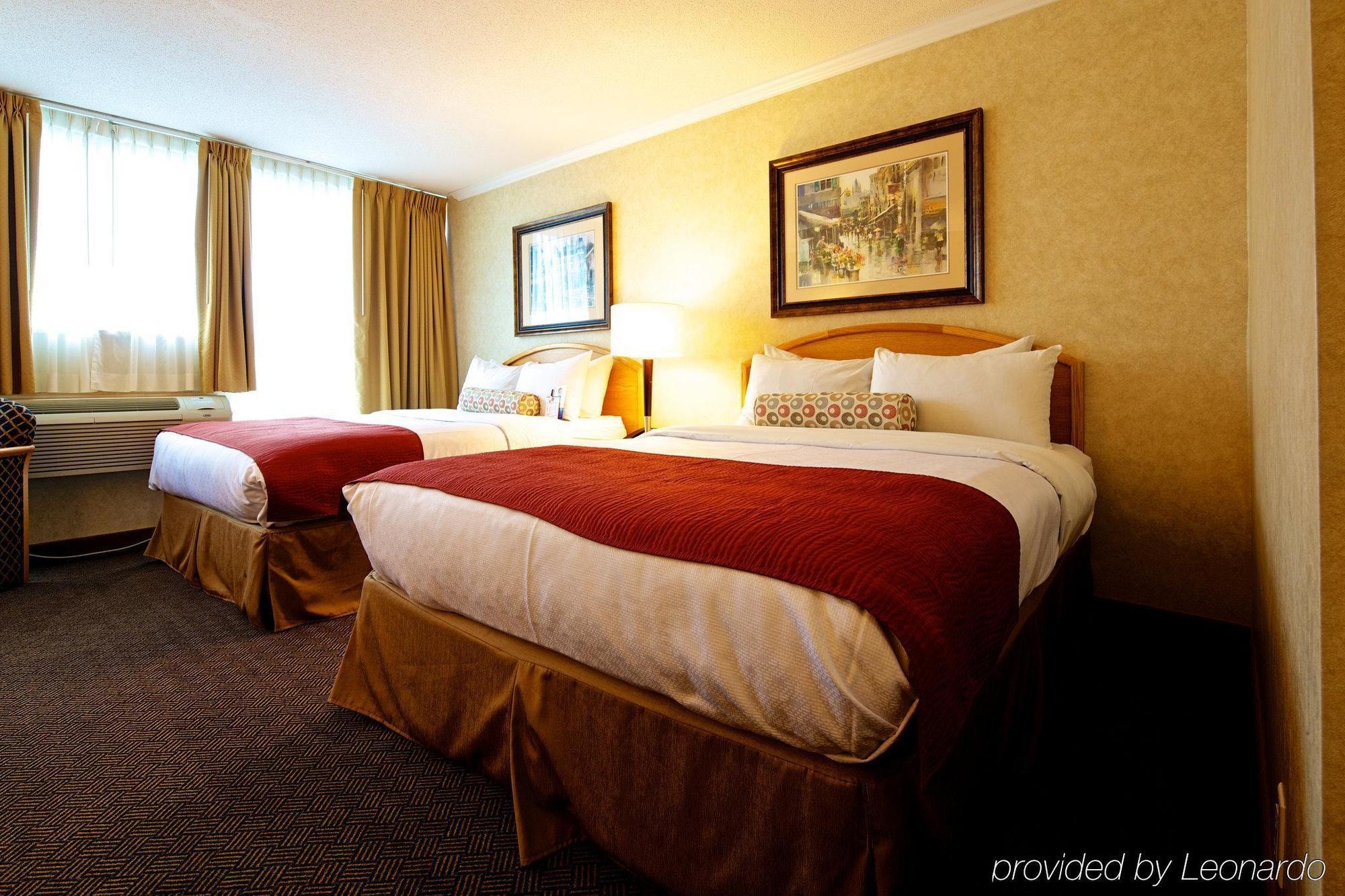 จีอีซี แกรนวิลล์ สวีทส์ ดาวน์ทาวน์ แวนคูเวอร์ Hotel ภายนอก รูปภาพ